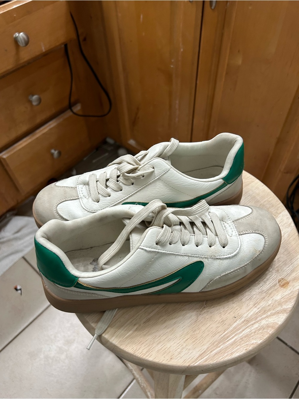 Dolce Vita White and Green Low-Top Sneakers